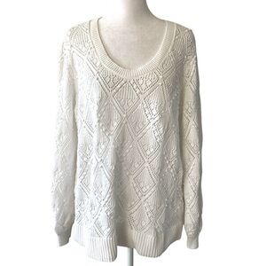 Elegant White Knit Sweater